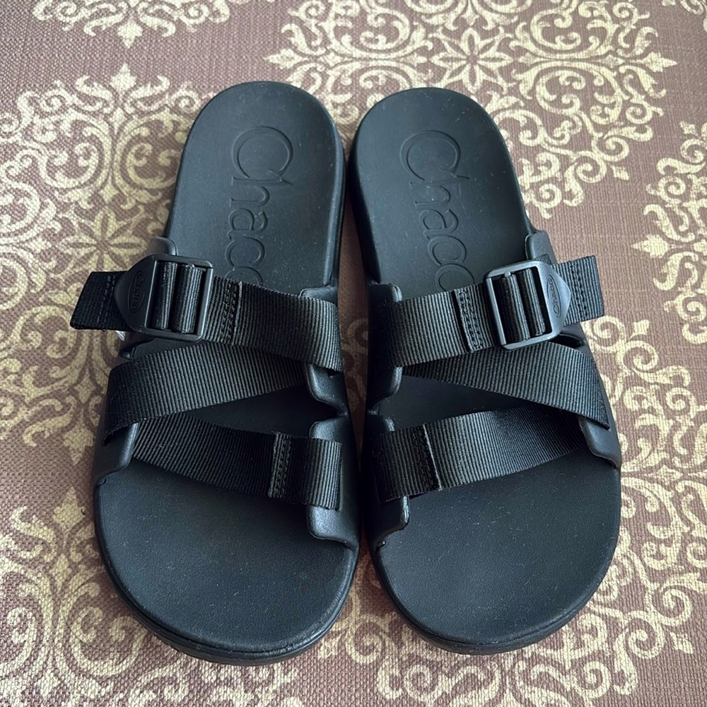 Chaco Women’s Chillos Sport sandals slides slip on shoes , Size 9 Black